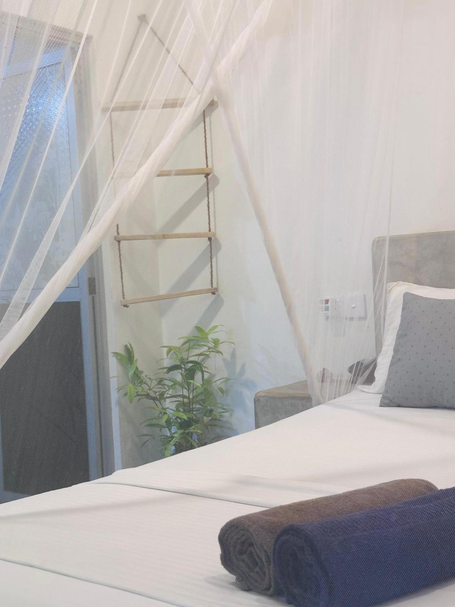 Venora Hiriketiya Bed & Breakfast Dikwella Dış mekan fotoğraf
